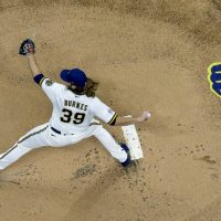 Game Braves vs Brewers 1 Odds, Picks, dan Probable Pitchers